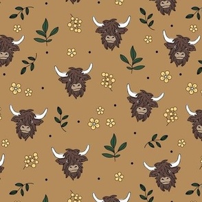 Adorable Scottish highland cows - cute cow faces daisies and grass leaves berries wild animals and botanical leaves winter fall design  kids neutral yellow pine green brown on golden ochre camel