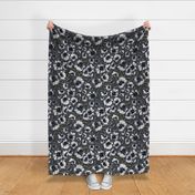 Jumbo - Loose Navy Indigo Florals -  Navy