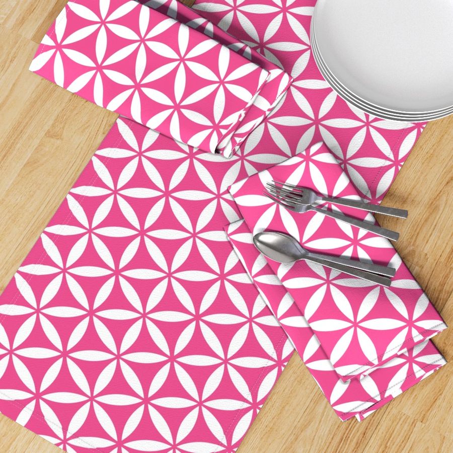 HOME_GOOD_TABLE_RUNNER