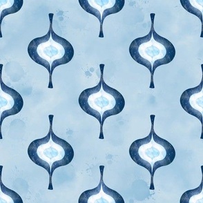 Light Lamp Ogee Pattern in Shades of Blue