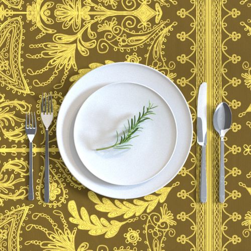 HOME_GOOD_RECTANGULAR_TABLE_CLOTH