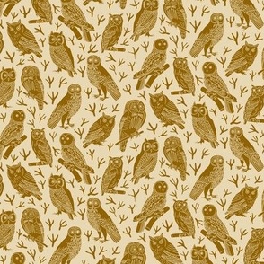 Brown Owls and Bird Tracks on Cream | Small Version | Arts and Crafts Style Pattern with Woodland Creatures