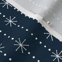 Winter Snowflakes | SM Scale | Navy Blue, White
