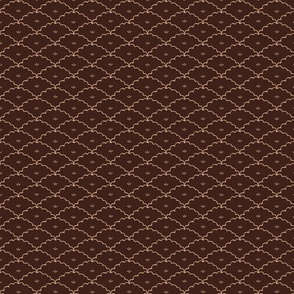 (S) deco scallops with light brown line on dark brown