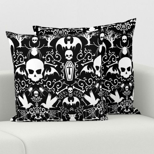 HOME_GOOD_SQUARE_THROW_PILLOW