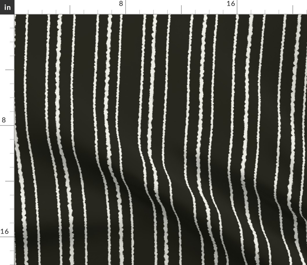 Stripe in Black and White - Large Scale - Vertical