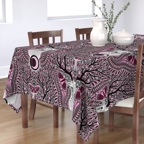 HOME_GOOD_RECTANGULAR_TABLE_CLOTH