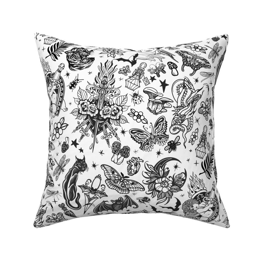 HOME_GOOD_SQUARE_THROW_PILLOW