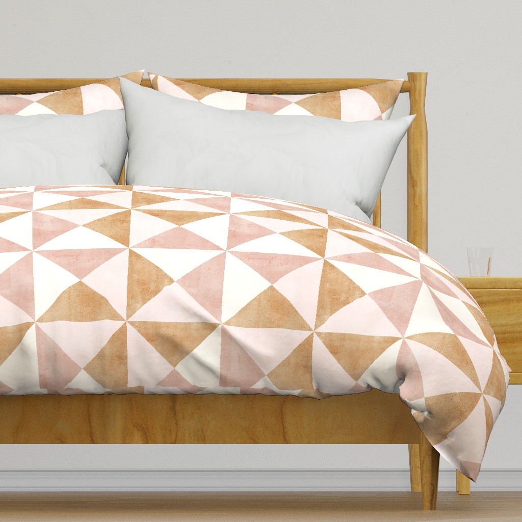 Triangle Geometric - Pastel Pink/Orange (large scale)