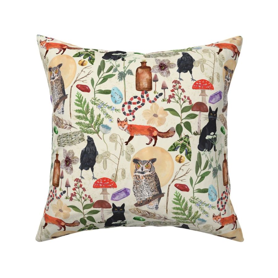 HOME_GOOD_SQUARE_THROW_PILLOW