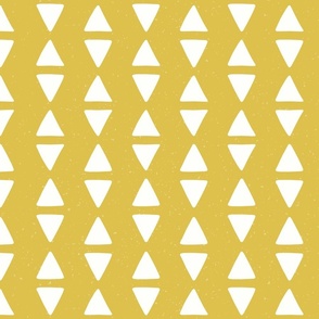 Geometric Triangle Stripes in Gold