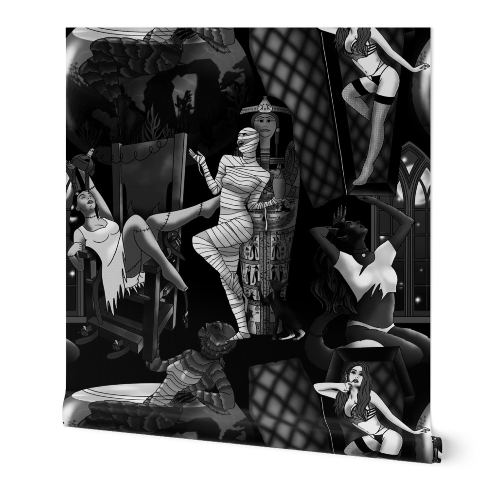 Classic Horror Pin Up Girls Black and white pattern 