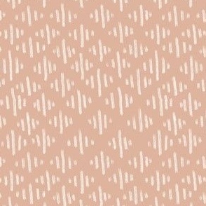 Diamond Mark Geometric in pink