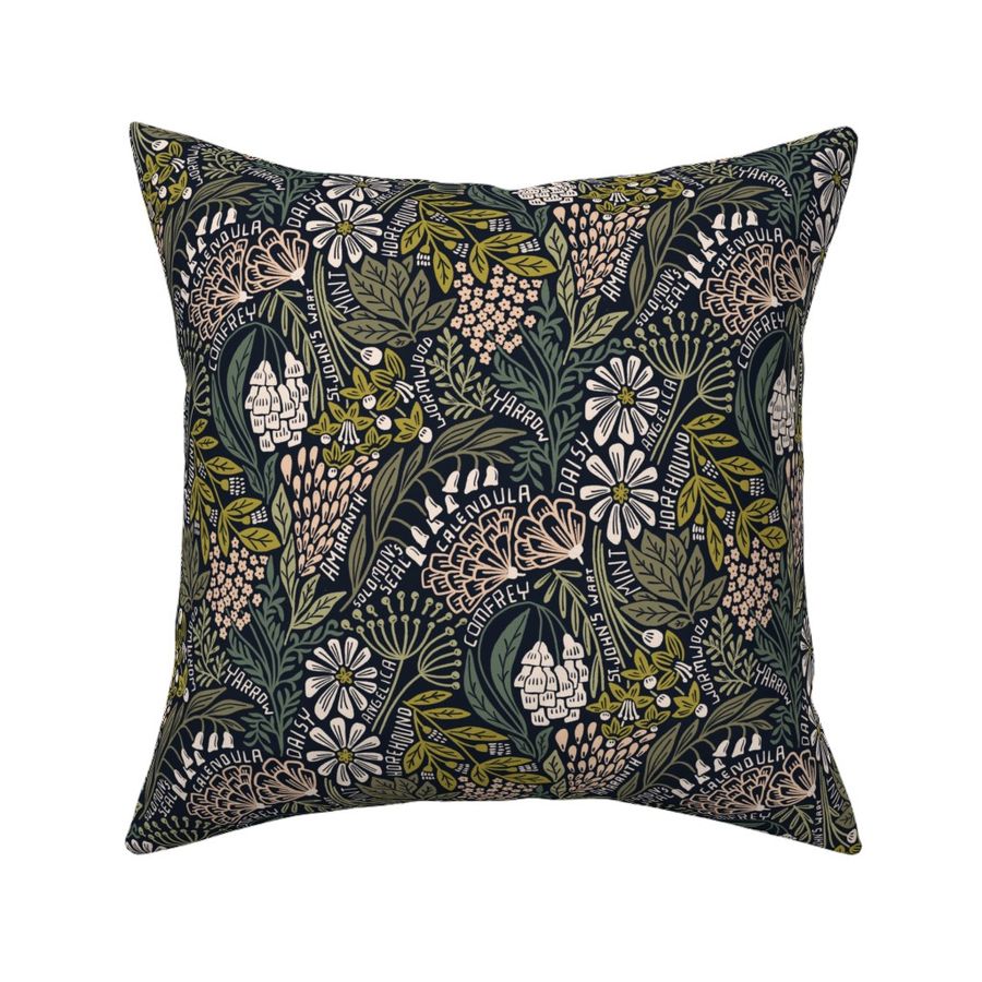 HOME_GOOD_SQUARE_THROW_PILLOW