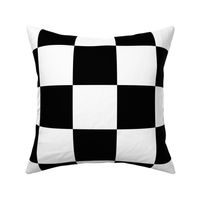 Medium // Checkerboard in Black and White 