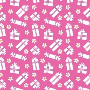Festive present party and daisies in magenta 3 inch