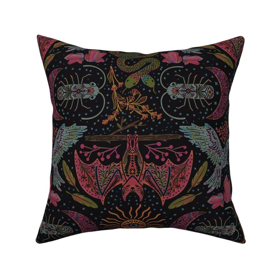 HOME_GOOD_SQUARE_THROW_PILLOW