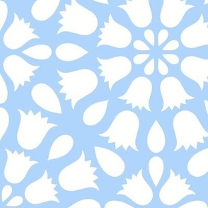 Grandmillennial Country Floral Geometric in Farmhouse Blue and White - Large - Cottagecore, Farmhouse Floral, Traditional 