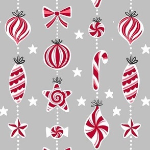 Small / Peppermint Candy Baubles