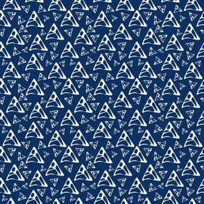 Abstract Triangle Shapes| White on Blue RWB patriotic | 6 inch