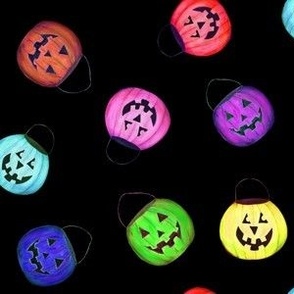 Rainbow Halloween Buckets // Black