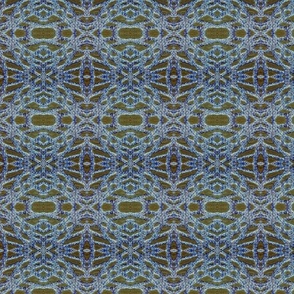 laine sur canevas en bleu sur kaki