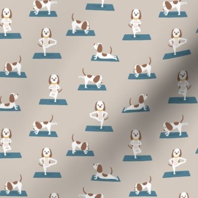 (small scale) Cute Yoga Dogs - biege - LAD23