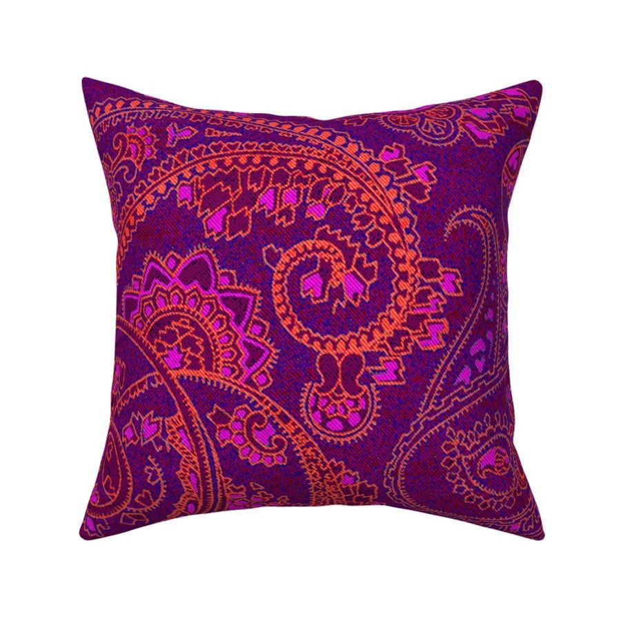 HOME_GOOD_SQUARE_THROW_PILLOW