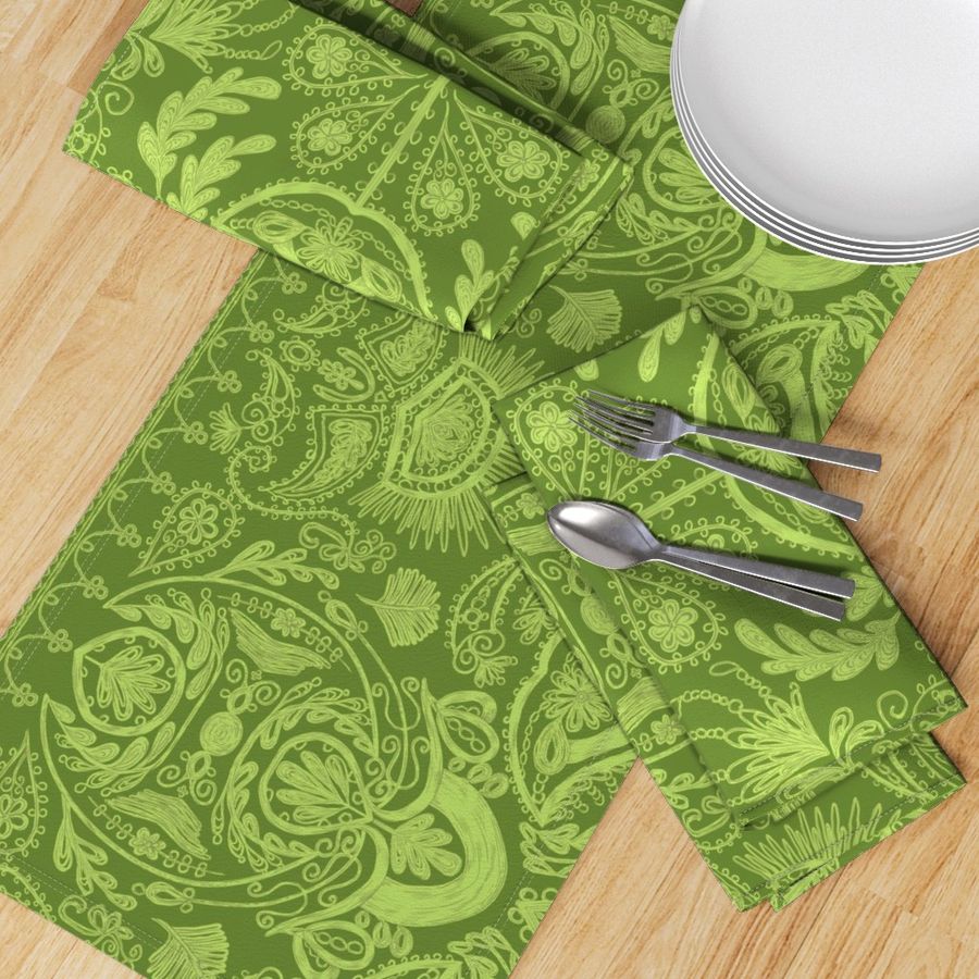 HOME_GOOD_TABLE_RUNNER