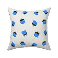 Retro Pin Cushions | Blue | Sewing Tools