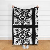 Akahai Quilt - black & white