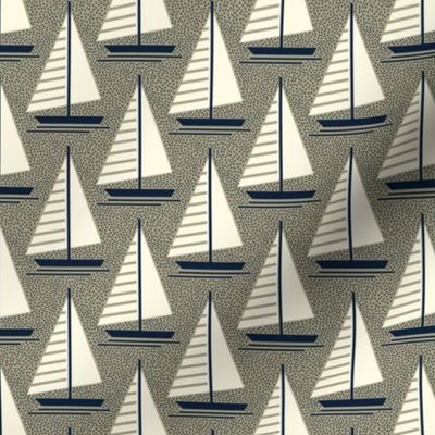 2890 G Small - sailing boats