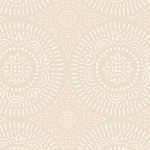 boho medallion burst– in cream