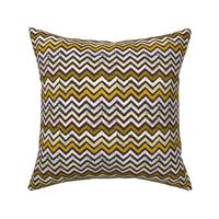 chalk zigzag on dark brown | small