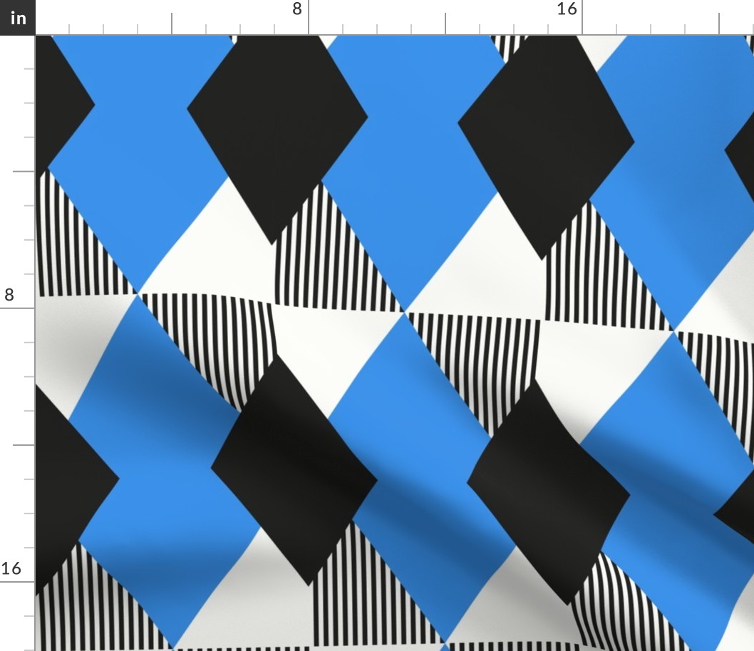 Geometrical Argyle Check Black/White/Blue 