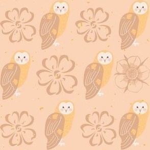 Peach owls - owl flowers