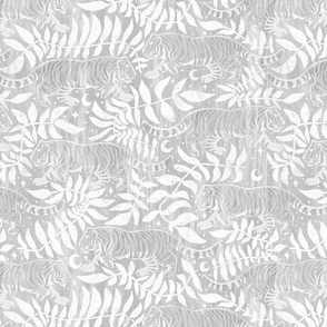 Tigers - large - silver gray 