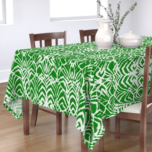 HOME_GOOD_RECTANGULAR_TABLE_CLOTH