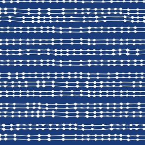 Winter Blue White Double Pompom Garlands Pattern
