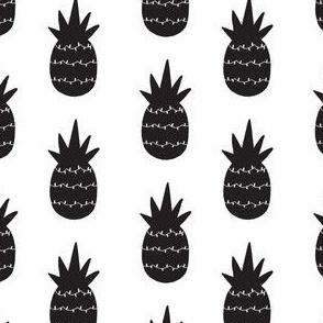 Black and White Pineapple Christmas lights