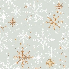snowflakes - mint 8in