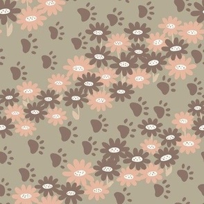 Paw Print Daisy Garden Trail, Sage Green, 8in