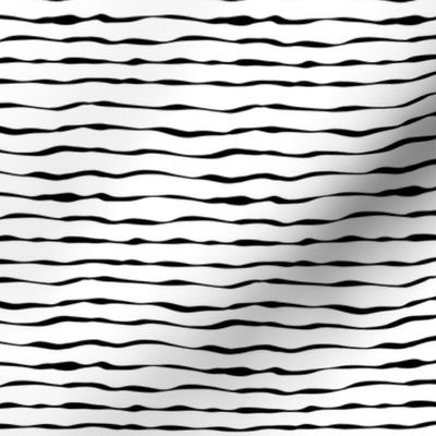 Black and white wavy stripes, horizontal, SMALL, 3/8 inch between lines