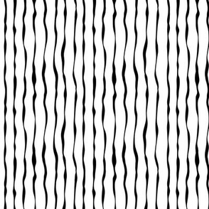 Black and white wavy stripes, vertical, SMALL, 3/8 inch between lines