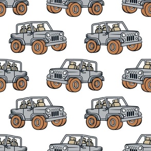 Large Scale Jeep 4x4 Adventures Off Road All Terrain Vehicles in Silver Grey