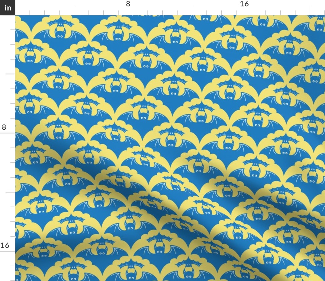 bat yoga class blue and yellow | small