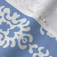 436 - Large scale Snowflake melting slowly on the winter sun - damask in powder blue and ice grey, for wallpaper, bed linen, table cloths, and home decor.