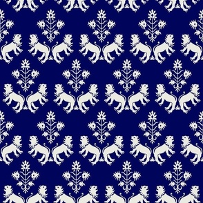 Lion tapestry ivory on royal blue