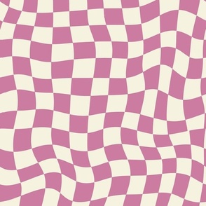 Retro Wavy Check Pink and Beige
