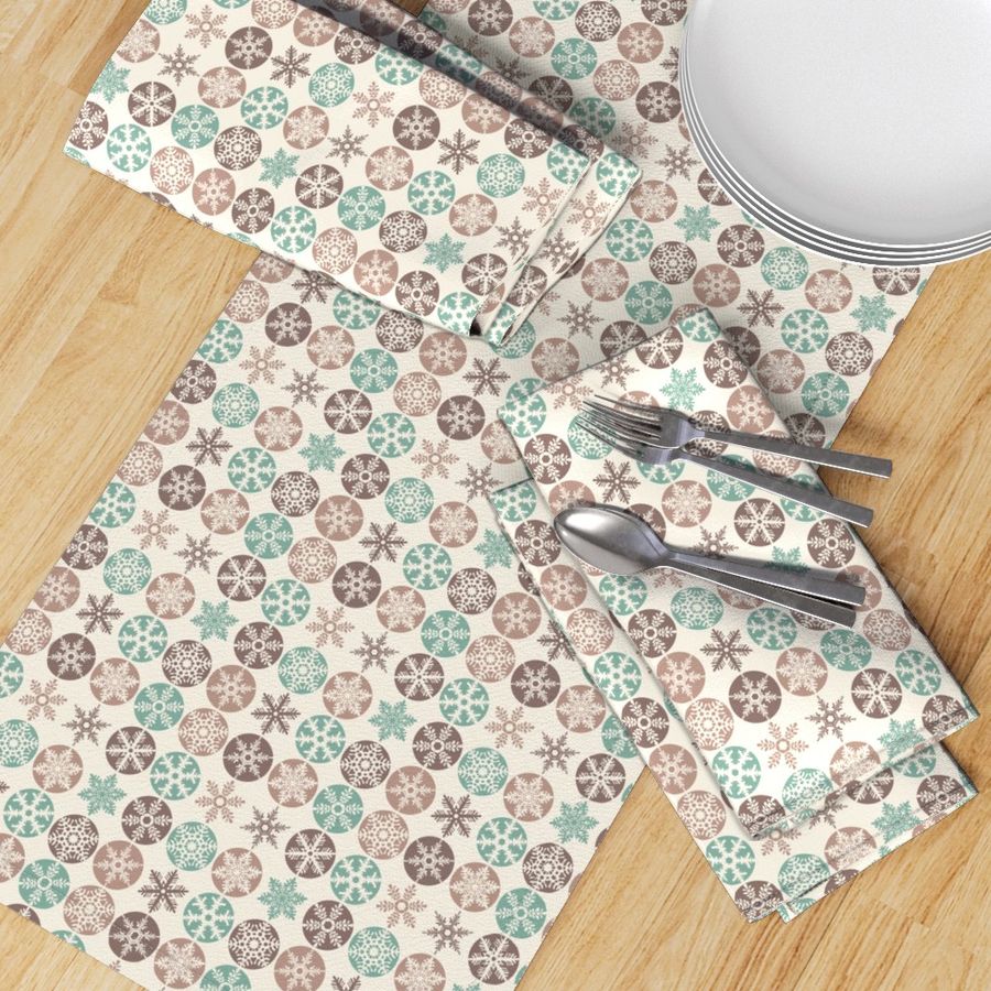 HOME_GOOD_TABLE_RUNNER